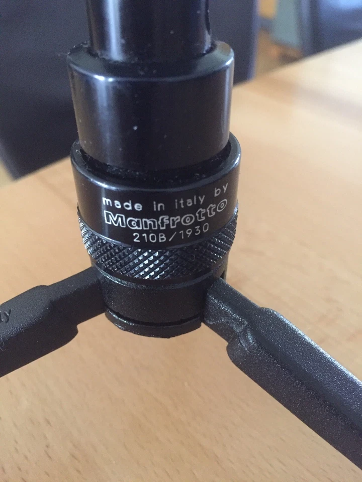 Manfrotto Mini Tischstativ 210B / 1930 - Bild 2 von 3