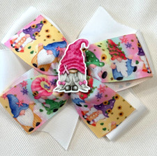 Beautiful Breast Cancer Awareness and a Gnome inspired hair bow for girls.