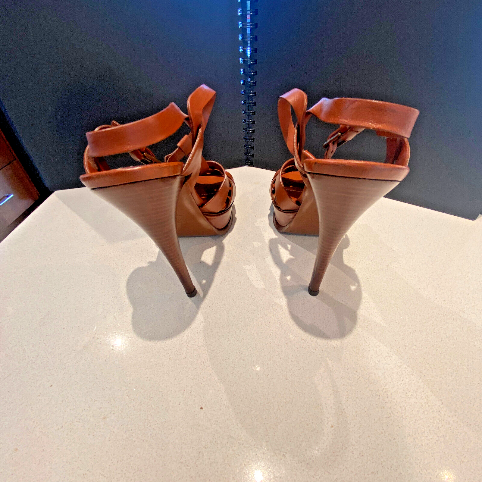 Tacchi omaggio YSL Saint Laurent (prezzo di vendita) marrone cognac taglia 39 1 2
