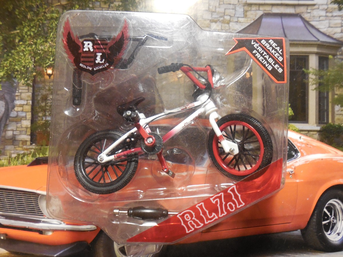 Flick Trix Redline RL7.1 BMX Bike.Tech Deck Old School BMX