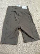 USA Pro Women's Longline Shorts Size 8 Kaki Green