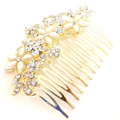 Gold Tone Metal Crystal Pearl Flower Bouquet Hair Comb