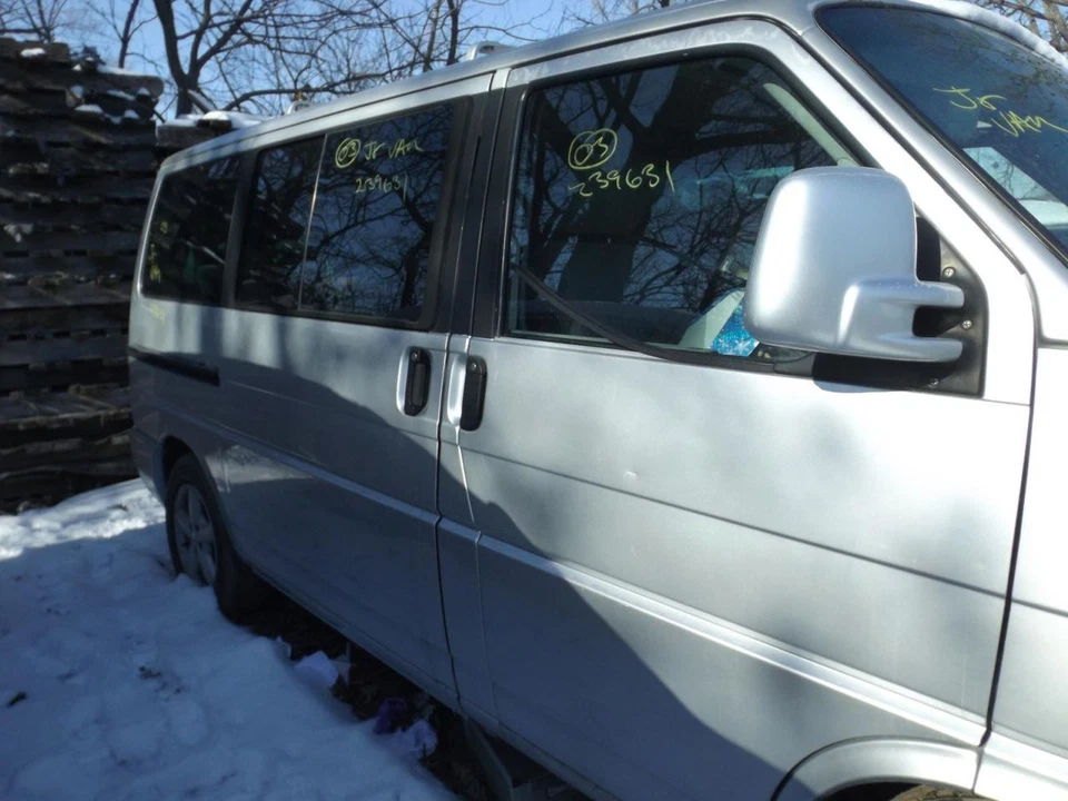 Windshield Wiper Motor Thru VIN 120000 Fits 92-03 EUROVAN 1520311 - Image 4 of 4