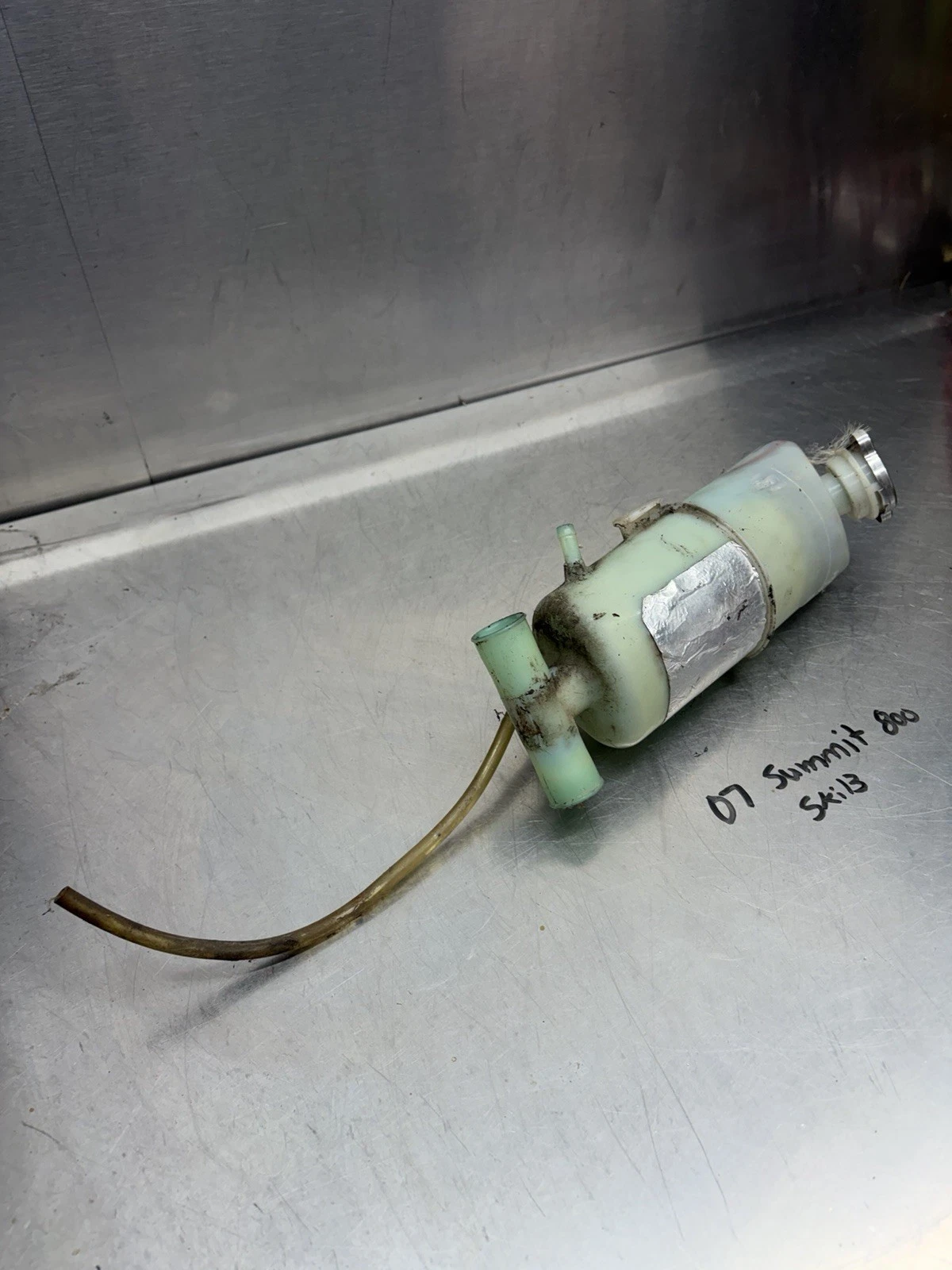 03 04 05 06 07 Ski-Doo MXZ Summit 600 800 OEM Engine Coolant Reservoir Tank Jug