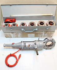 RIDGID 700 Pipe Threader w/ 12-R Die Set & "BRAND NEW" Metal Case (100% TESTED)