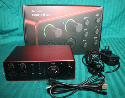 Focusrite Scarlett 4i4 4th Gen USB Audio Interface - NEVER USED - OPEN BOX