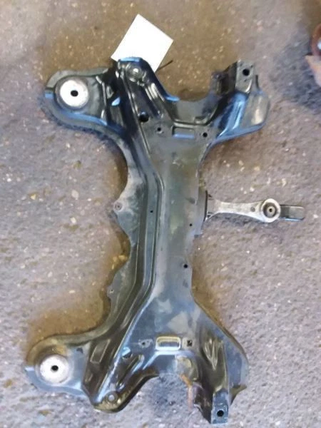 Cupé de 4 cilindros delantero Crossmember/K-Frame compatible con 00-06 AUDI TT 447897 Foto 3 de 4