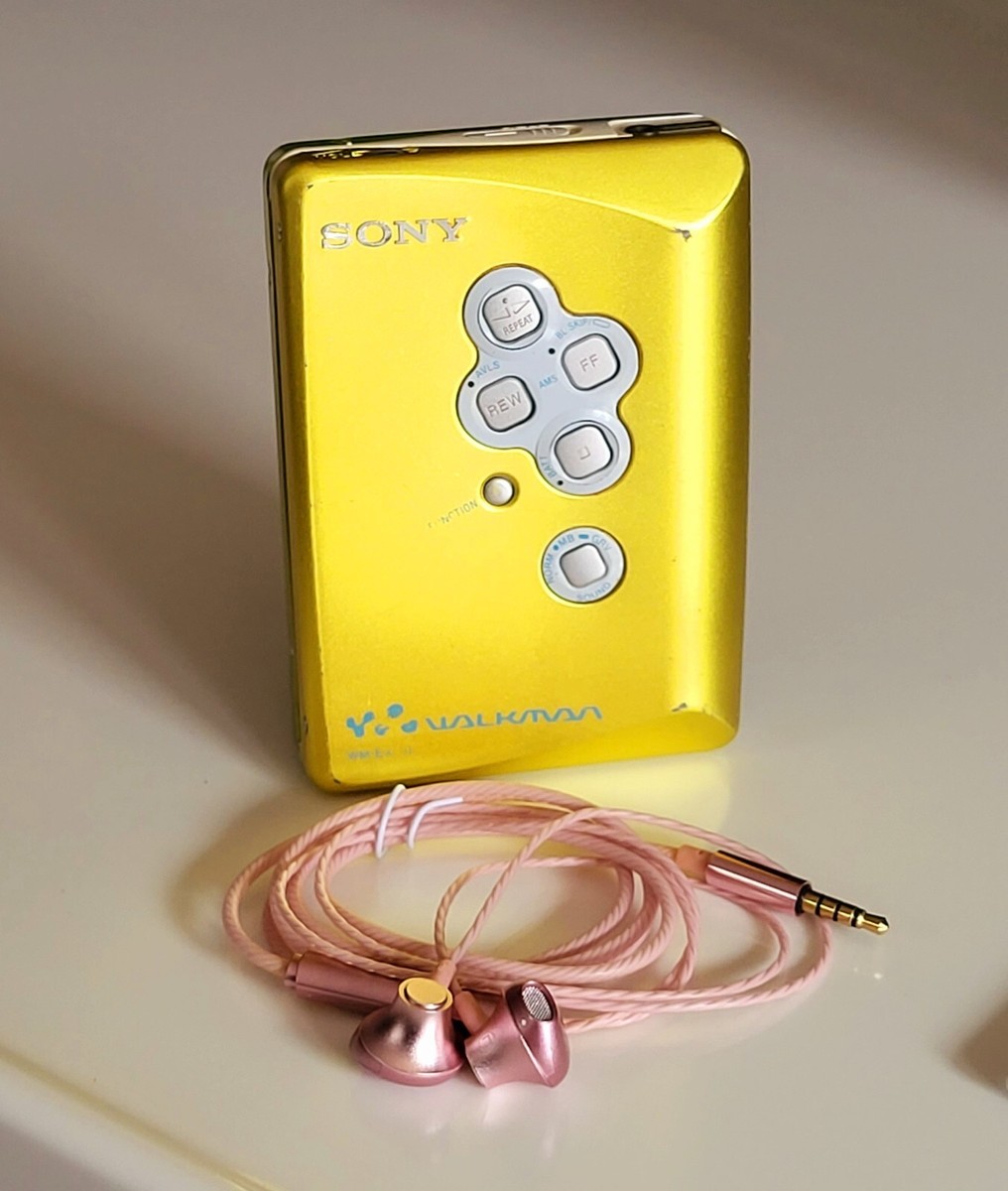 Rare Golden Sony WM-ex501 Walkman Personal Cassette Player+