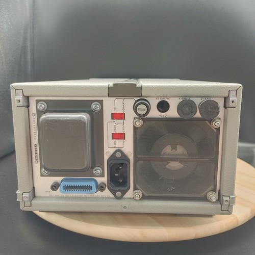 Sold as is HP 3314A - Puls generator - Picture 4 of 4