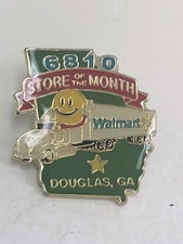 Rare Walmart Lapel Pin Store of Month 6810 Douglas GA  Wal-mart Pinback