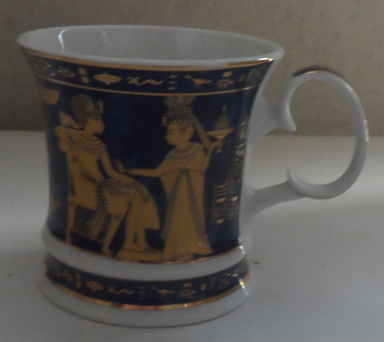 Mug égyptien en porcelaine vintage tasse blanche 350ml de collection