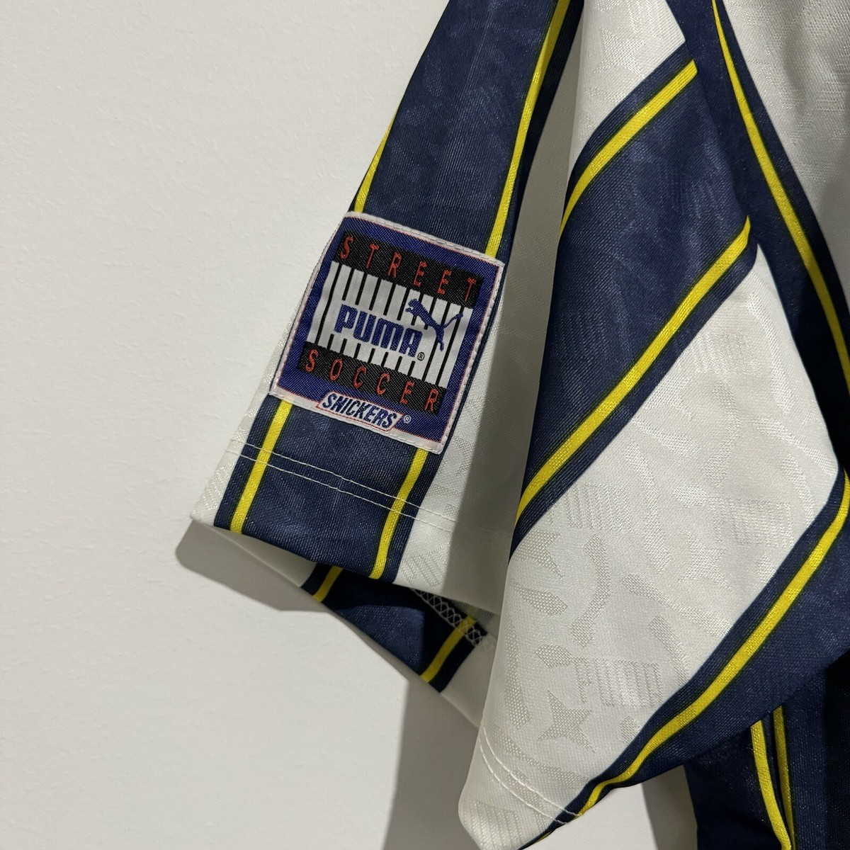 ウェア VTG 90S PUMA STREET SOCCER CLUB JERSEY Vintage PUMA Street Soccer Snickers Jersey Shirt RARE New