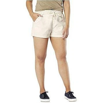 Plus size levi shorts top