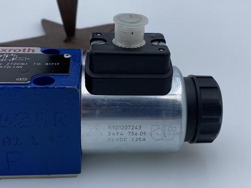 BOSCH REXROTH R901235363 Hydraulic Directional Control Solenoid Valve 24VDC NEW - Picture 6 of 12