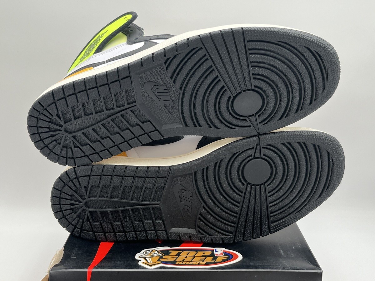 公式正規品!★AIR JORDAN 1 VOLT GOLD1 New Air Jordan 1 High Volt Gold 2021 Size 10 Rare Retro