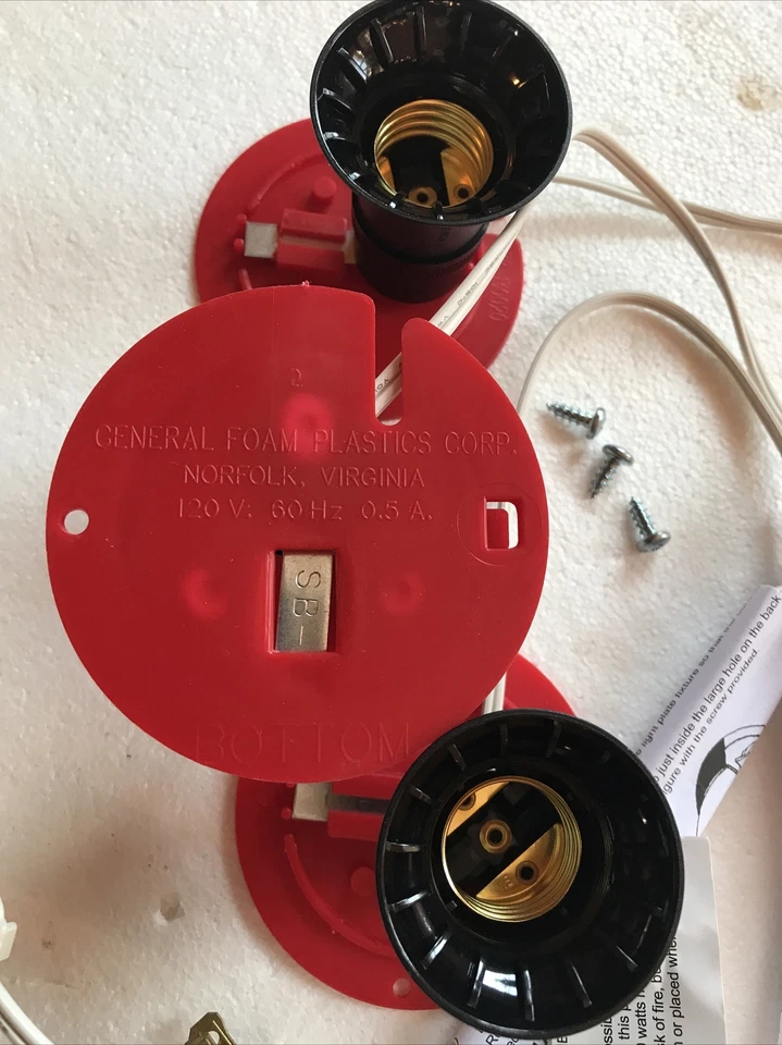 Molde soplado cables de luz rojo tamaño completo enchufe espuma general NUEVO LOTE DE 3 VENTA Foto 2 de 4