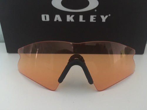 Vintage 1980's-90 Oakley m-frame mumbo 