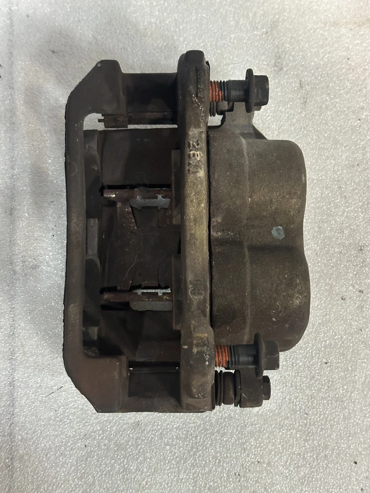 98 FORD RANGER RIGHT FRONT PASSENGER BRAKE CALIPER OEM - Image 2 of 2