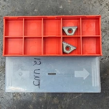 Qty 2 Vargus Vardex 3I 12 UNJ TM2 64467 VK2 Grade Carbide Thread Mill Inserts