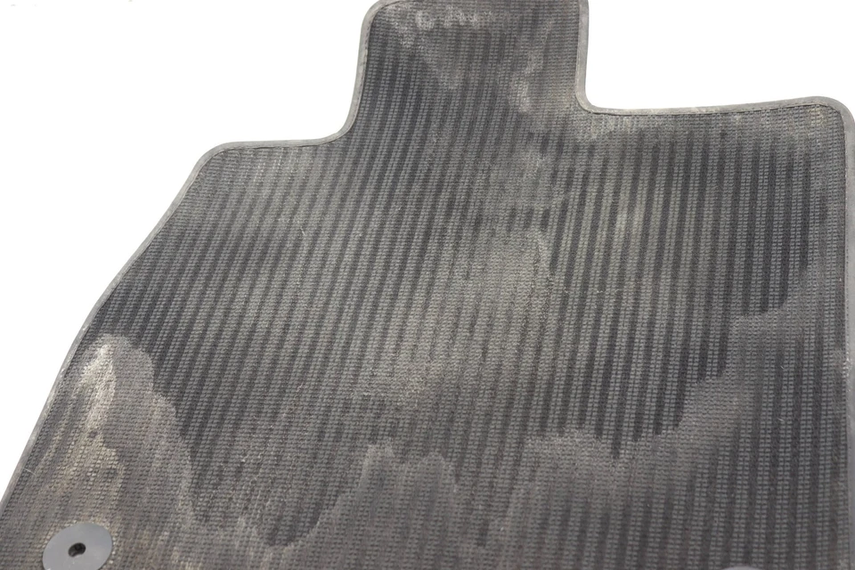 AUDI TT 2016-2019 - Juego de alfombrillas alfombrillas delanteras 8S1863691D Foto 2 de 4