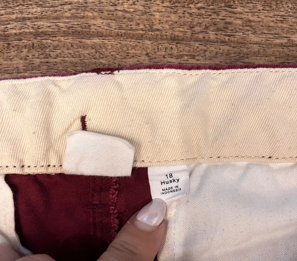 Pantalones ajustados para niños Gap rojo granate caqui cintura ajustable talla 18H Foto 4 de 4