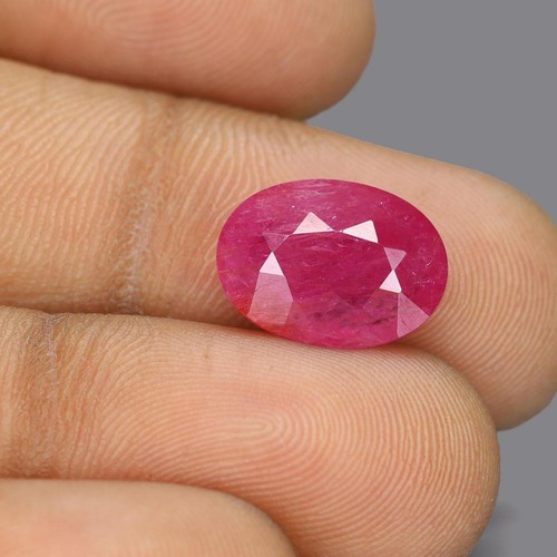 IGI Certified Mozambique Ruby 6.37 Ct Natural Untreated Oval Red - Picture 3 of 7
