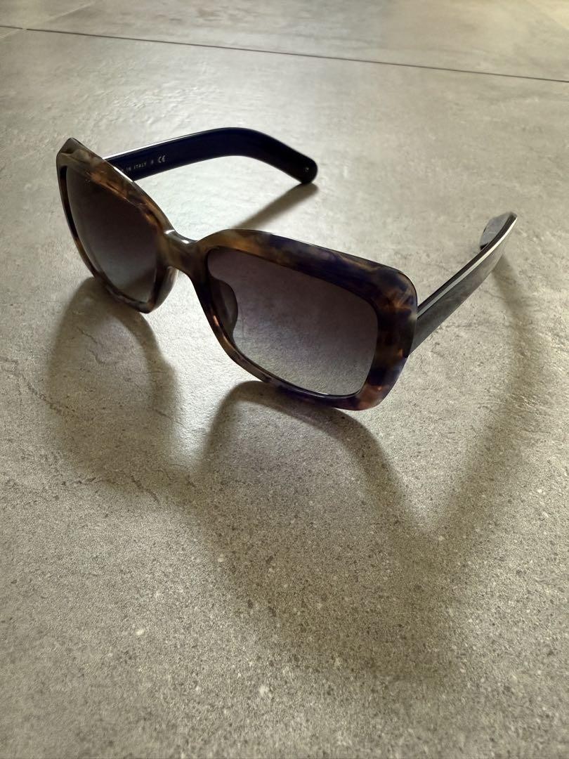 CHANEL 5236 Aviator Sunglasses with Gold-Tone Frame