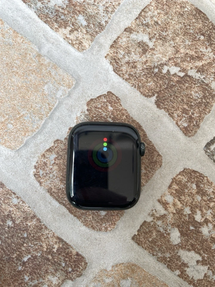 Apple Watch Series 7 GPS 45mm Cassa di Alluminio, Verde, Green - Immagine 4 di 4