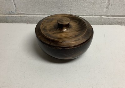 Hand Crafted At The Maine State Prison Wooden  Bowl With Lid Home Décor
