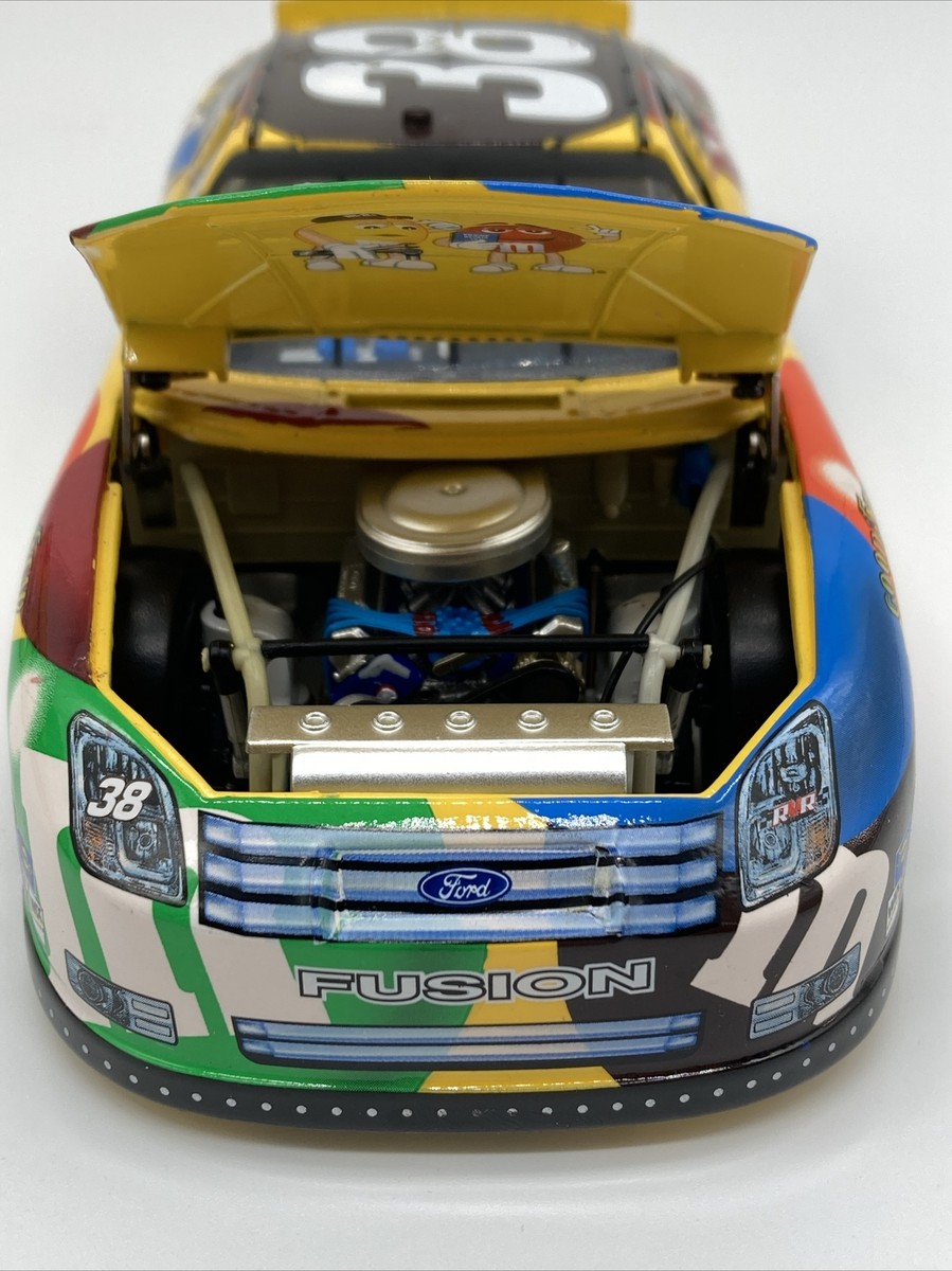 Action Elliott Sadler #38 M&M's 2006 Ford Fusion 1/24 | eBay