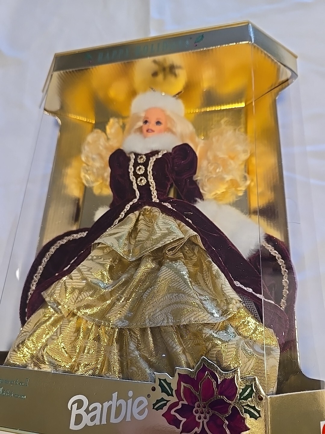 1996 Mattel Special Edition Happy Holidays Barbie New in Box