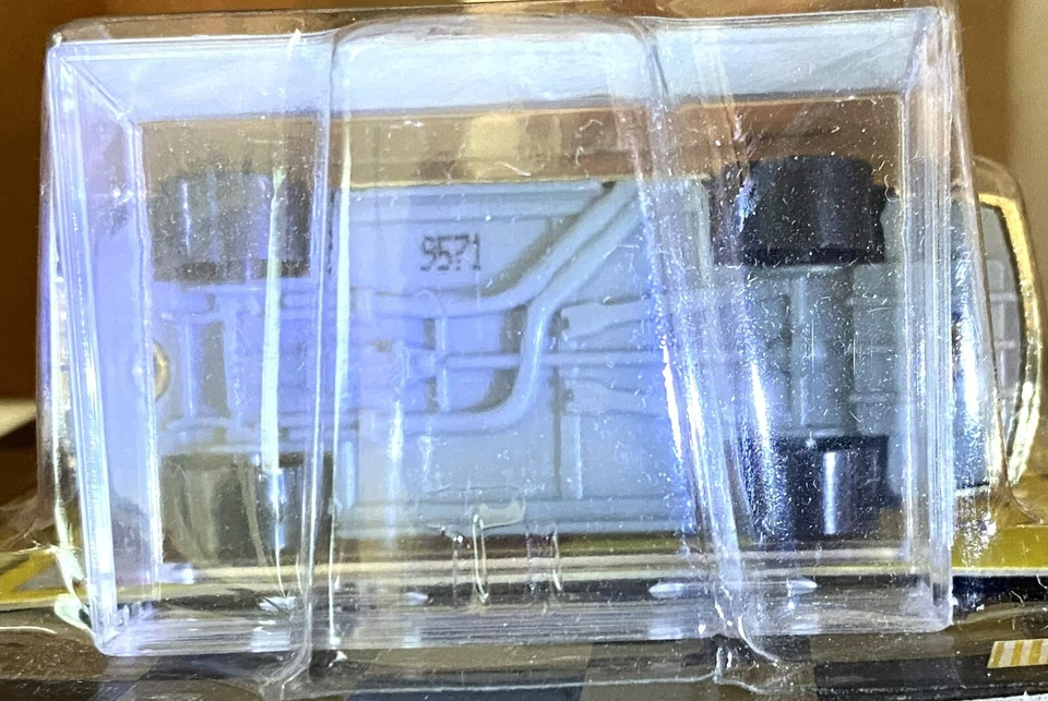 Racing Champions Tony Raines 1998 1/64 Toys R EE. UU. Lote de 2 autos dorado #/9998 Ford Foto 3 de 4