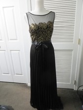 CACHE Sleeveless Mesh Lace Pleated Long Black Gold Evening Dress 10 NWOT