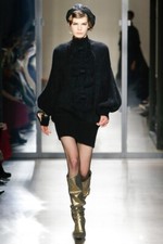 BNWT 62% Off - 100% Authentic Resistance Batwing Bow Dress US$950 - 1pc Sz 0