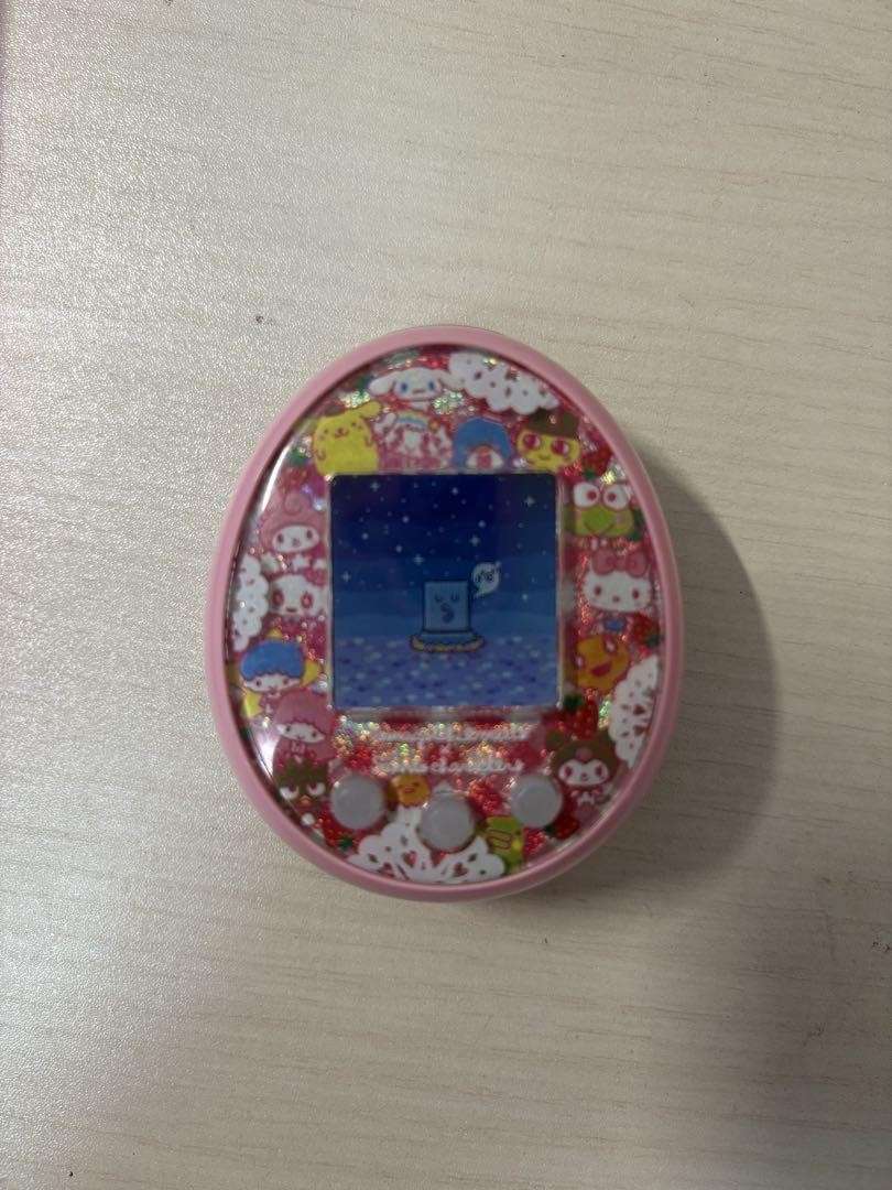 Bandai Tamagotchi Meets Sanrio Characters Pink Virtual Pet