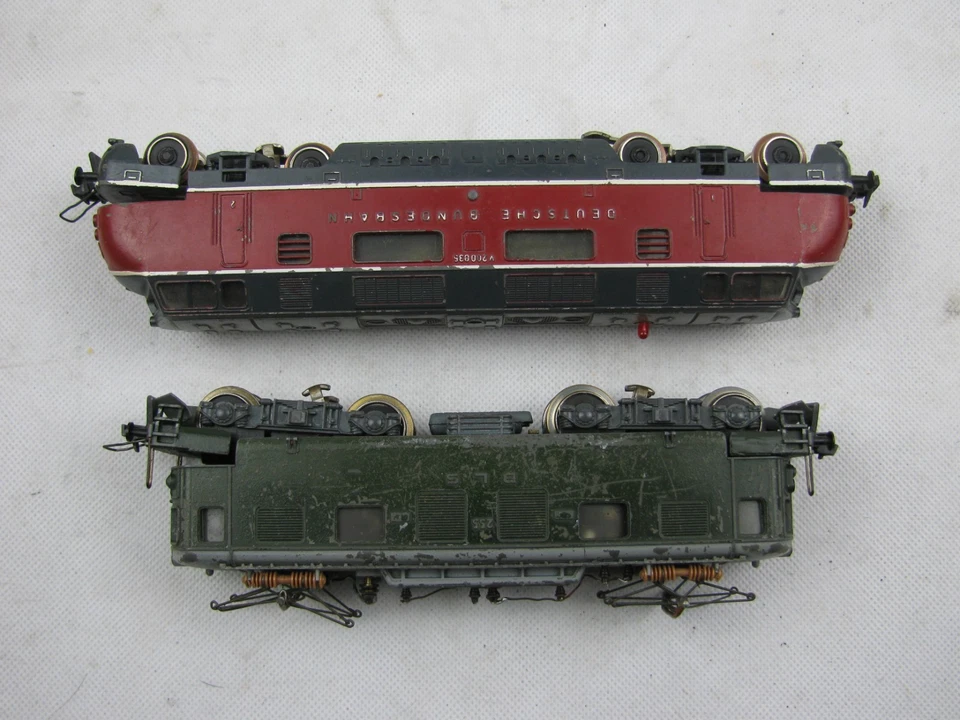 360| Trix Express Diesellok V200 + E-Lok 255 - Bild 3 von 4