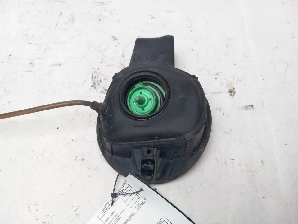 FUEL FILLER DOOR fits VOLKSWAGEN CC 2009 OEM - Image 4 of 4