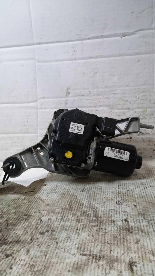 2016 Ford Escape Wiper Motor Silver 7942293 107K Miles OEM Quality Parts - Image 2 of 4