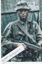 Vietnam  War  Photos --   Soldier