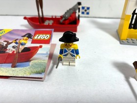 LEGO Pirates I:  Broadside Brig 6259 (1991) + Harbor Sentry 6245 + Treasure 6235