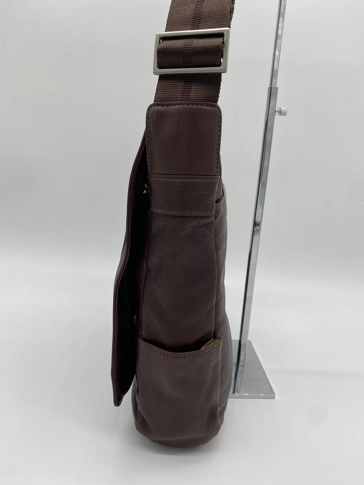 Tumi Canyon Vertical Messenger Bag Brown Leather12” x 11.5” x 3.25” - Image 4 of 4