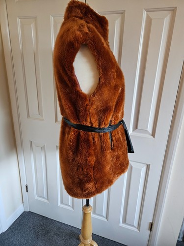 Tensione In - Ginger Brown, High Neck, Zip Up Faux Fur Bodywarmer/Gilet - Size L - Picture 5 of 13