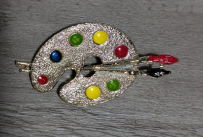 Vtg 2'' Gerry's Goldtone Paint Easel Brush Pin Artist Jewelry Brooch Lapel Art