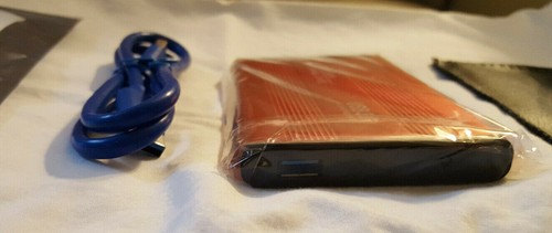 698GB 2.5" SATAIII USB3.0 PORTABLE DRIVE AND STORAGE ALUMINUM - 第 3/4 張圖片