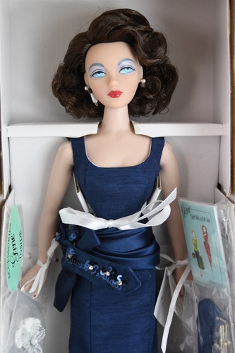 Poupée Tonner MDC Convention Daphne Dimples Tyler 2007 - Neuf - Édition Limitée