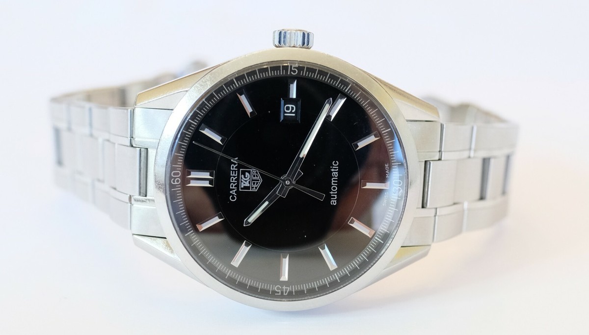Tag Heuer WV211B-1 Calibre 5 Carrera Mens Watch - Preowned Tag Heuer WV211B-1 Calibre 5 Carrera Mens Watch - Preowned