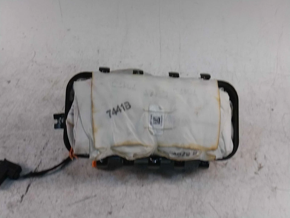 Used Right Instrument Panel Air Bag fits: 2018 Ford Escape passenger dash Right - Изображение 2 из 4