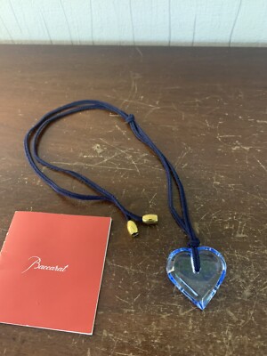 Halskette Himmelblaues Herz Aus Baccarat Kristall Modell 7