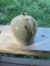OLD STONEWEAR TAN JUG w/ TURKEY DROPPING NEAT