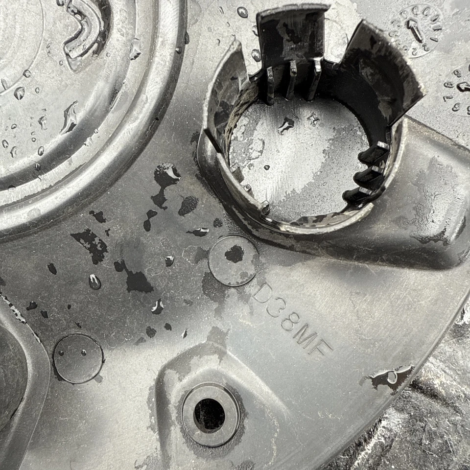 Ford Transit 150, 250, 350 (1) 2015-2021 tapacubos central único (OEM NUEVO) Foto 4 de 4